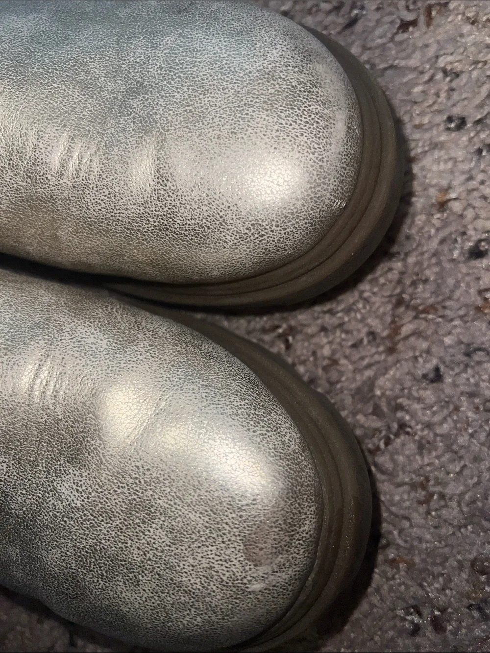 Girls boots